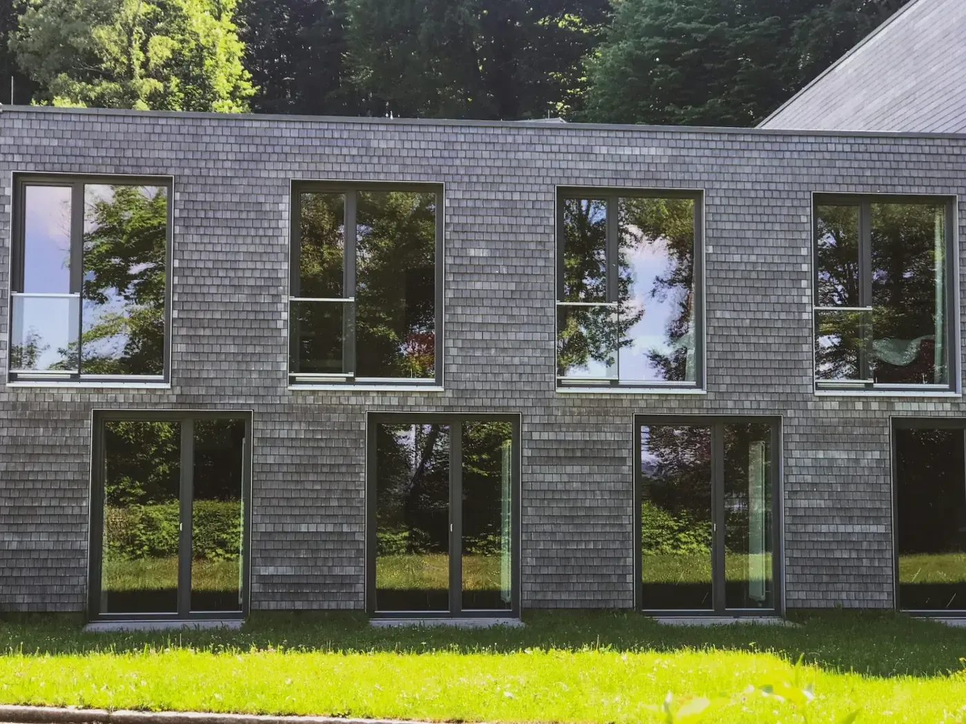 Before: Swap cladding to corten steel