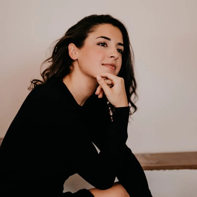 Cira Oller — Architect, Foster + Partners